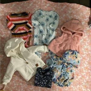 Adorable Girls 3-9 month lot barely worn! Pinks,blues,off white, stripes,florals